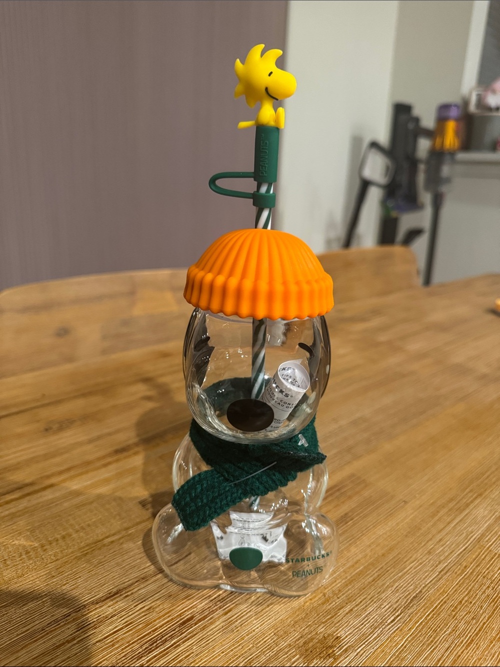 Starbucks snoopy glass cup with straw